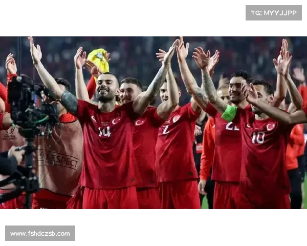 土耳其比赛：热门球队实力抢眼，谁能夺得胜利？